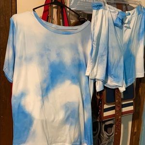 Sold 💙Tie Dye Shorts & Shirt Set!